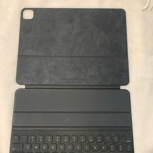ipad pro 12.9 inch 5th gen apple trifold keyboard case